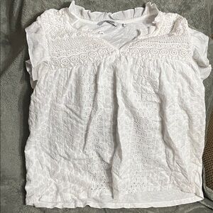 New Directions White Lace Blouse